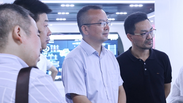 杭州市科技局局长赵喜凯一行莅临海角官网首页登录入口考察调研2 杭州市科技局局长赵喜凯一行莅临海角官网首页登录入口考察调研2